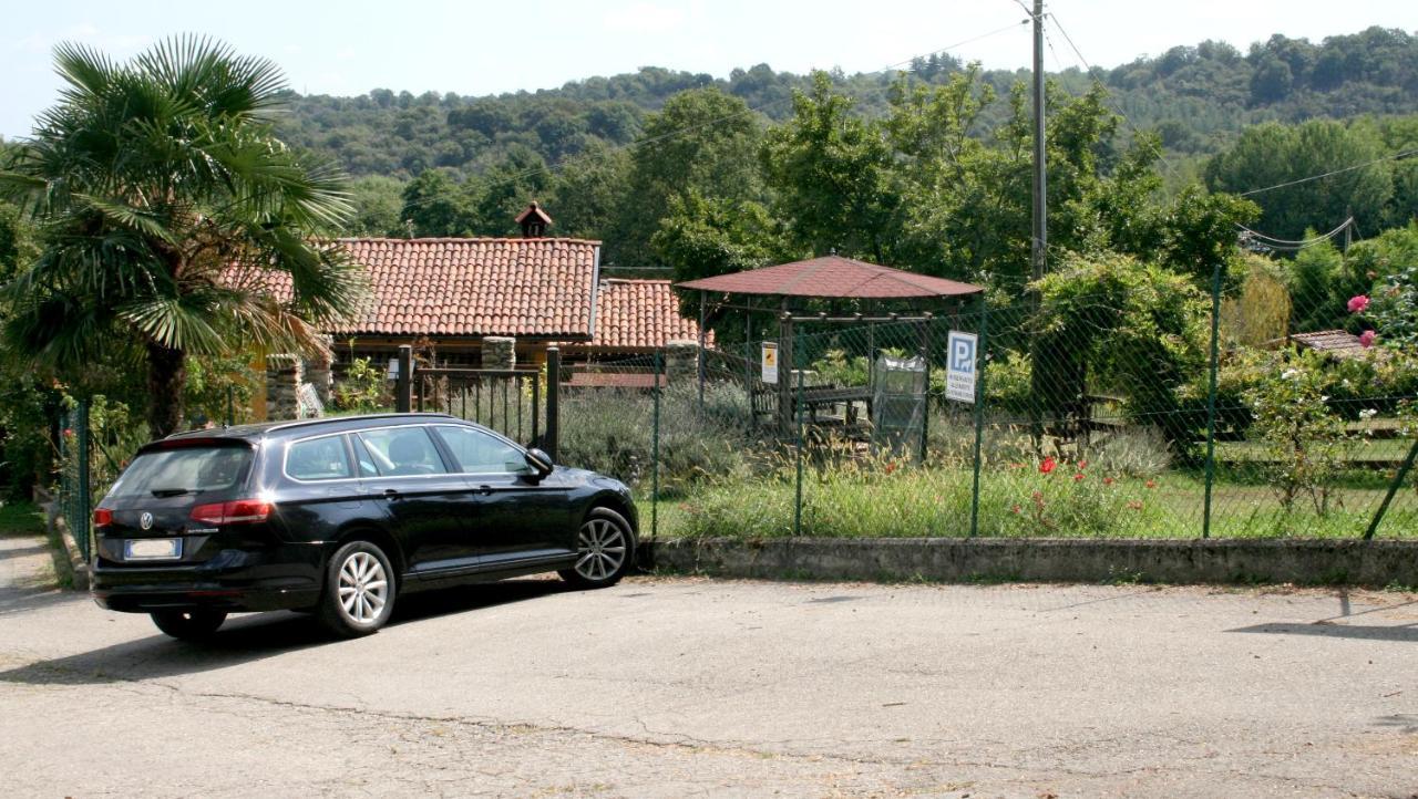 Отель La Robinera Magnano  Экстерьер фото